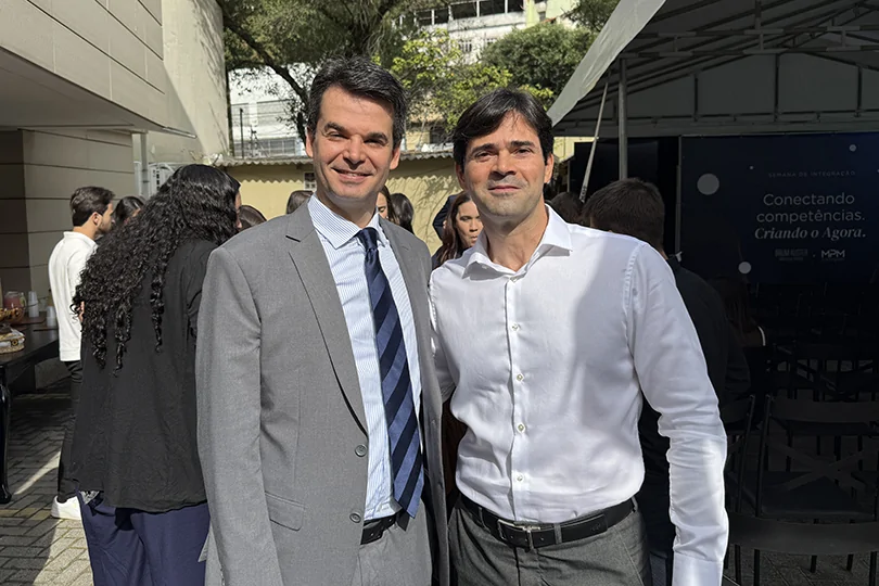 Escritório de advocacia oficializa fusão e promove semana de integração