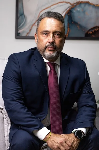 Educação: assédio e fraude em licitações no Sul do ES