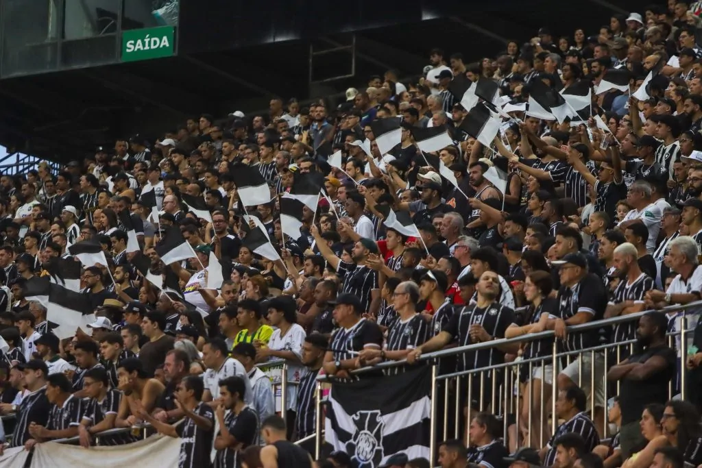 Brancão vence jogo marcado por briga e avança na Série D