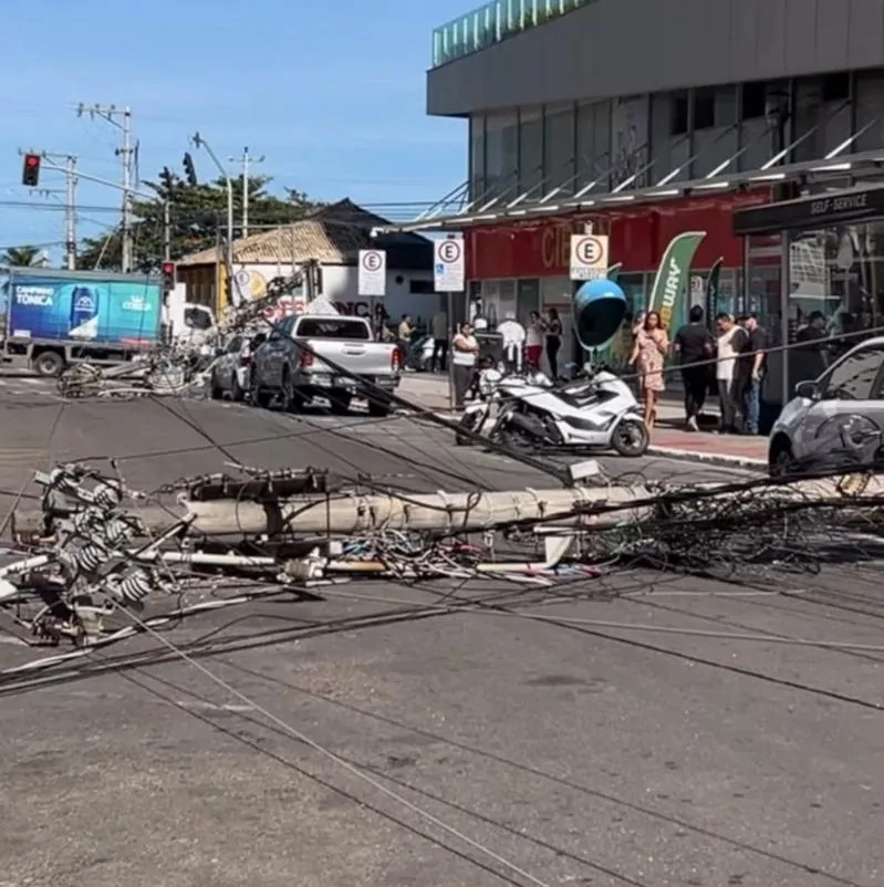 POSTE CAI VILA VELHA