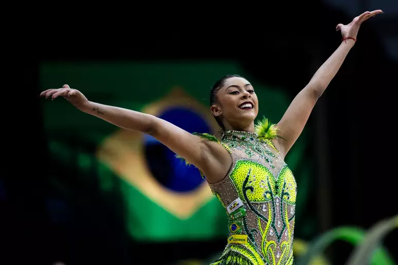 Capixaba faz história e chega à final do Mundial de Ginástica Capixaba faz história e chega à final do Mundial de Ginástica