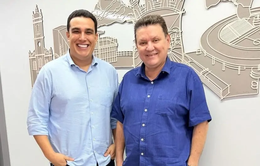 Pazolini na frente. Ricardo competitivo