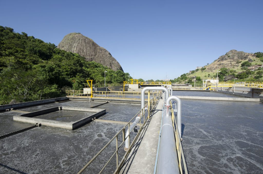 Multinacional assume operação do esgotamento sanitário em 35 cidades capixabas