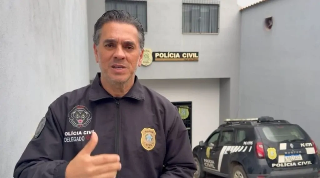 Operação prende 10 pessoas por tráfico de drogas e homicídios em Vila Valério