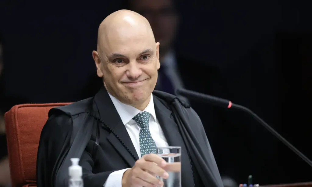 Macário Júdice terá tornozeleira e recolhimento após Moraes mandar soltá-lo