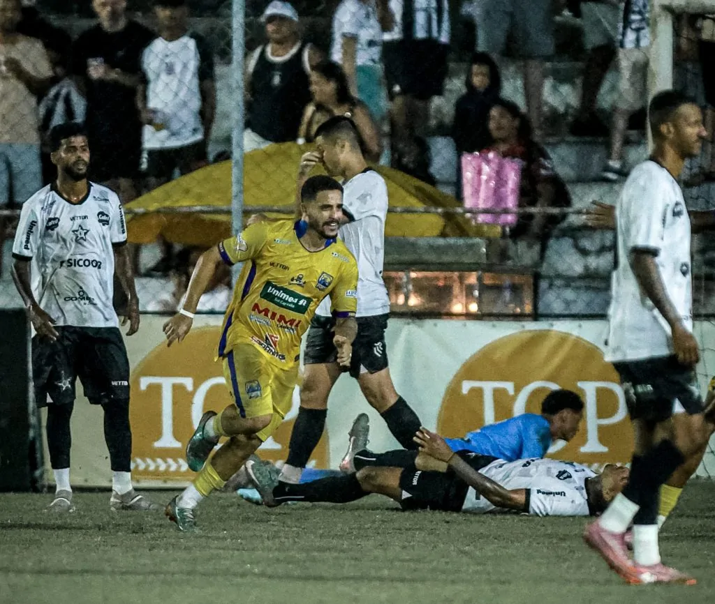 Serra e Forte garantem acesso à elite do futebol capixaba em 2026