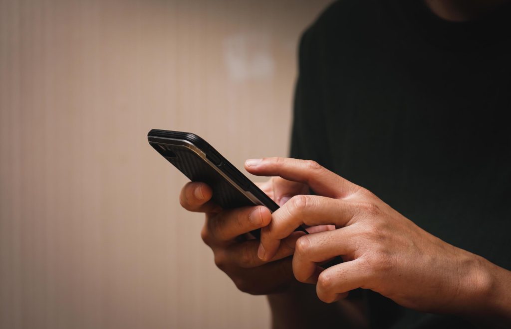 Redes digitais de aliciamento de menores têm hierarquia
