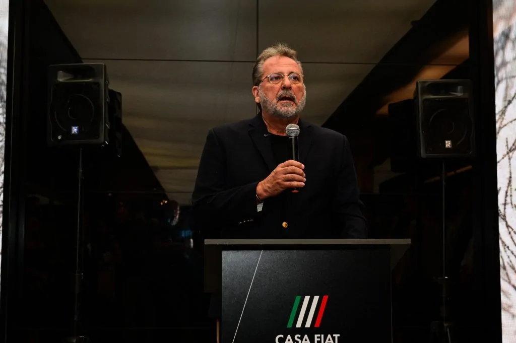 Disputa por região: Ricardo lidera intenções de voto fora da região metropolitana