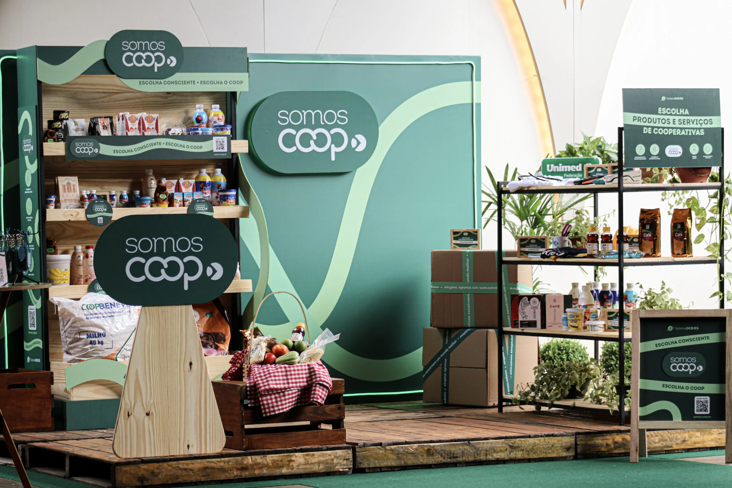Cooperativismo no Espírito Santo movimenta bilhões e campanha “Escolha o Coop” incentiva consumo consciente Cooperativismo no Espírito Santo movimenta bilhões e campanha “Escolha o Coop” incentiva consumo consciente