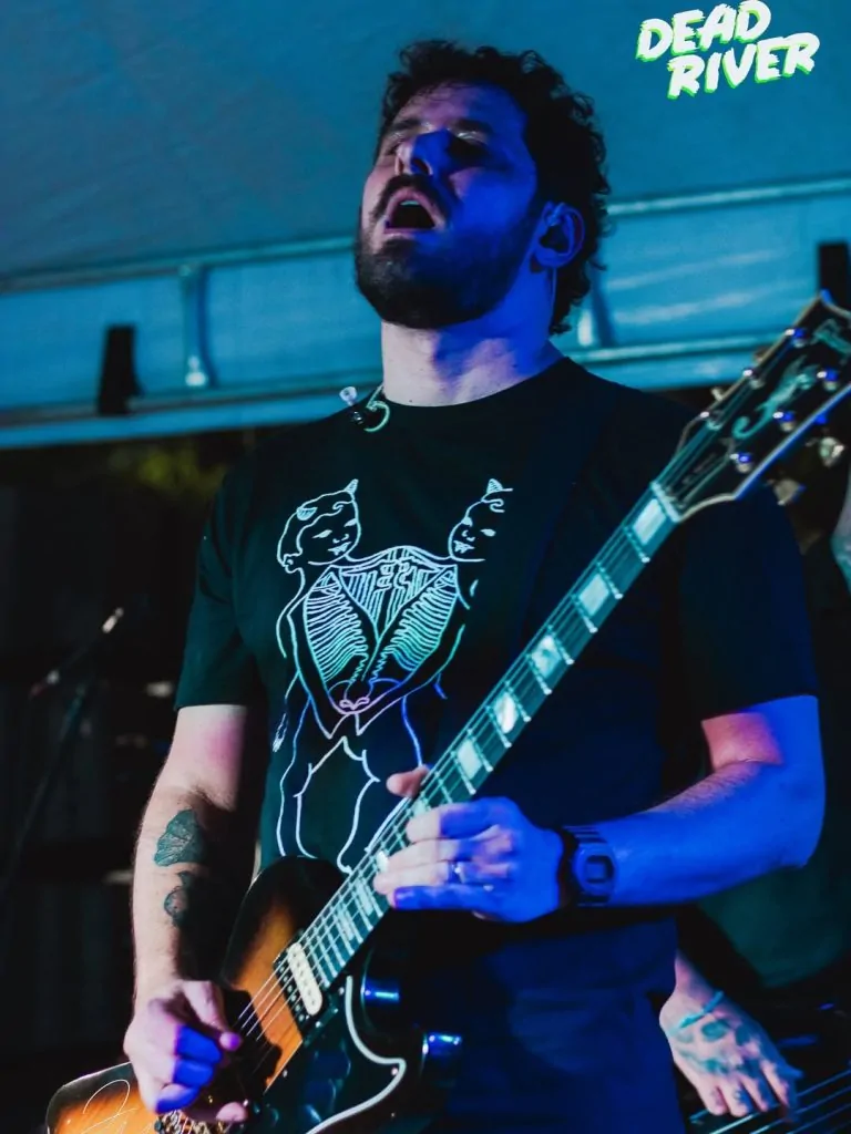 Bujiu lança “Terra” em dissonância com a ditadura do algoritmo