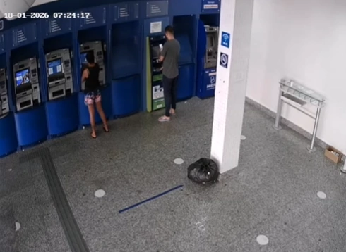 Suspeito de desbloquear celulares furtados para sacar dinheiro de vítimas é preso em Cariacica