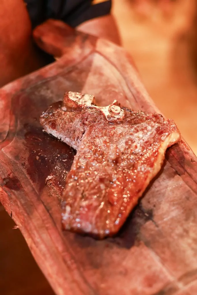 Carne, tradição e modernidade: restaurante com 52 anos celebra Dia do Churrasco