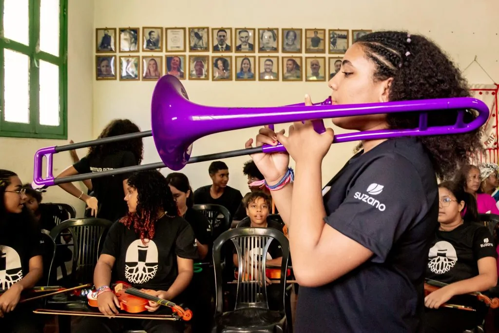 Escola de Artes do Instituto Cultural Tambor de Raiz amplia atendimento em Conceição da Barra