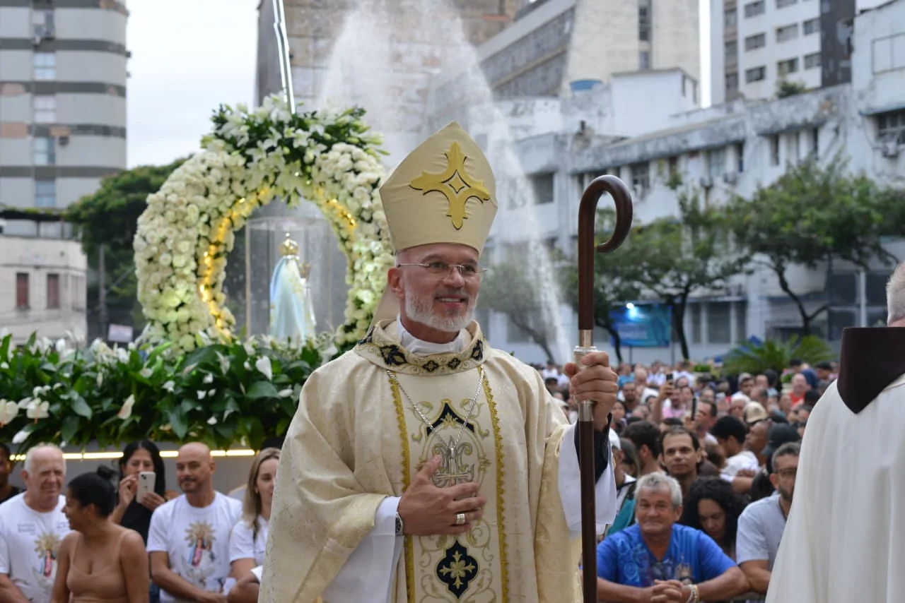 FOTOS | Romaria dos Homens reúne multidão e emociona fiéis