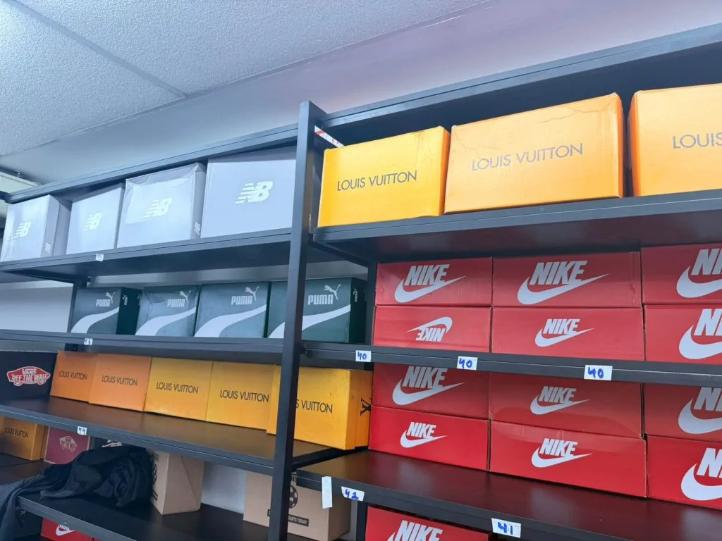 Produtos falsificados são alvo da Receita na Grande Vitória