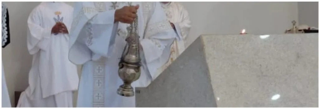 SOBRE OS RITUAIS DE UNIÃO: a catarse da memória coletiva