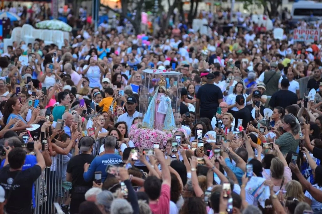 Fé que atravessa gerações: histórias de devoção marcam romarias à Nossa Senhora da Penha