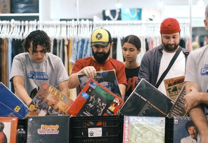 Feira Capixaba do Vinil_crédito_Discólatras (19) Jornal ES HOJE