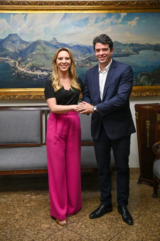 Cris Samorini anuncia mudanças no primeiro escalão da Prefeitura de Vitória