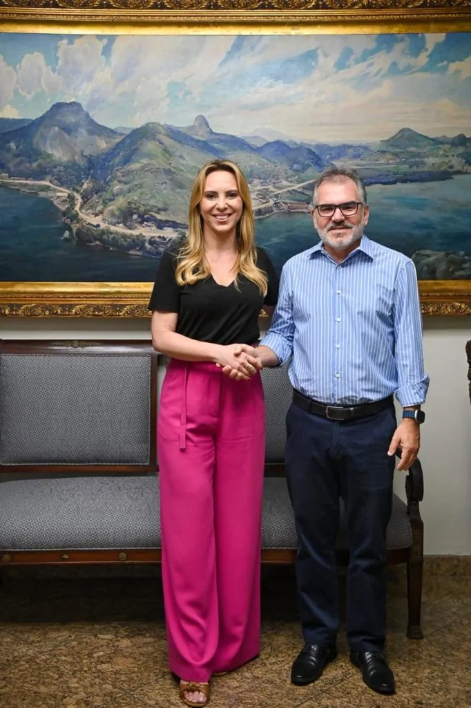 Cris Samorini anuncia mudanças no primeiro escalão da Prefeitura de Vitória