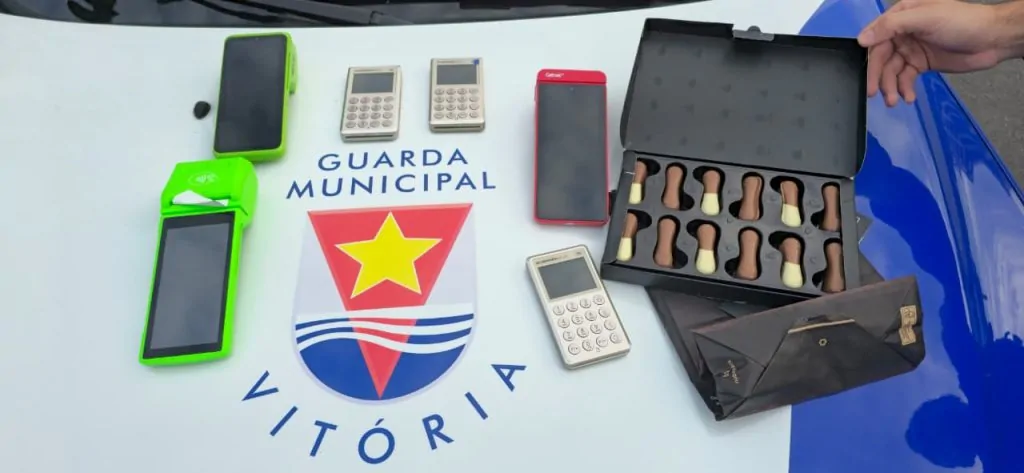 Golpe da maquininha: suspeito de trocar cartões de vítimas durante pagamentos é preso no ES