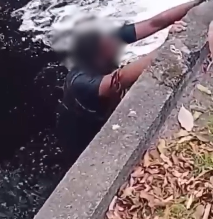 Suspeito de roubo se joga em valão de esgoto durante fuga em Vila Velha; veja o vídeo
