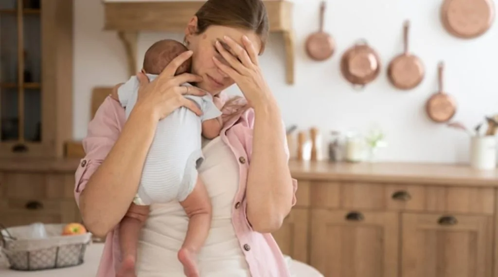 Dia das Mães: entre o cansaço e a exaustão num mundo que exige perfeição