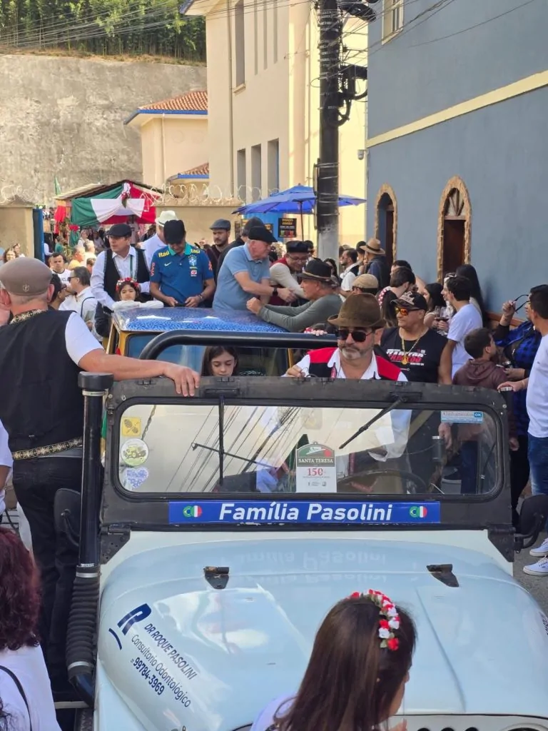 Giro Rápido: Emanuela Pedroso com moral, "correndo atrás" e corrida contra o tempo