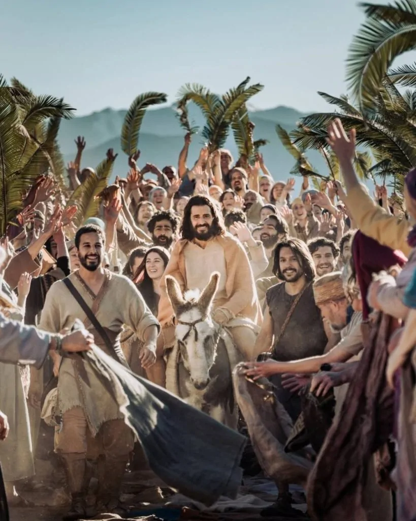 A Copa do Mundo, o Evangelho e a celebração que não vai ter fim - Jesus em sua entrada triunfal em Jerusalém, sendo celebrado pela multidão
