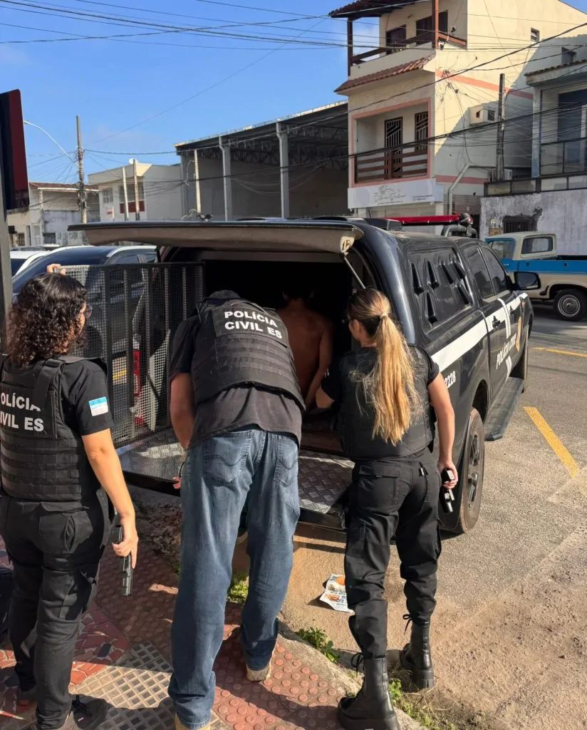 Jovem é resgatada de cárcere privado em Guarapari após ser jogada de escada com bebê