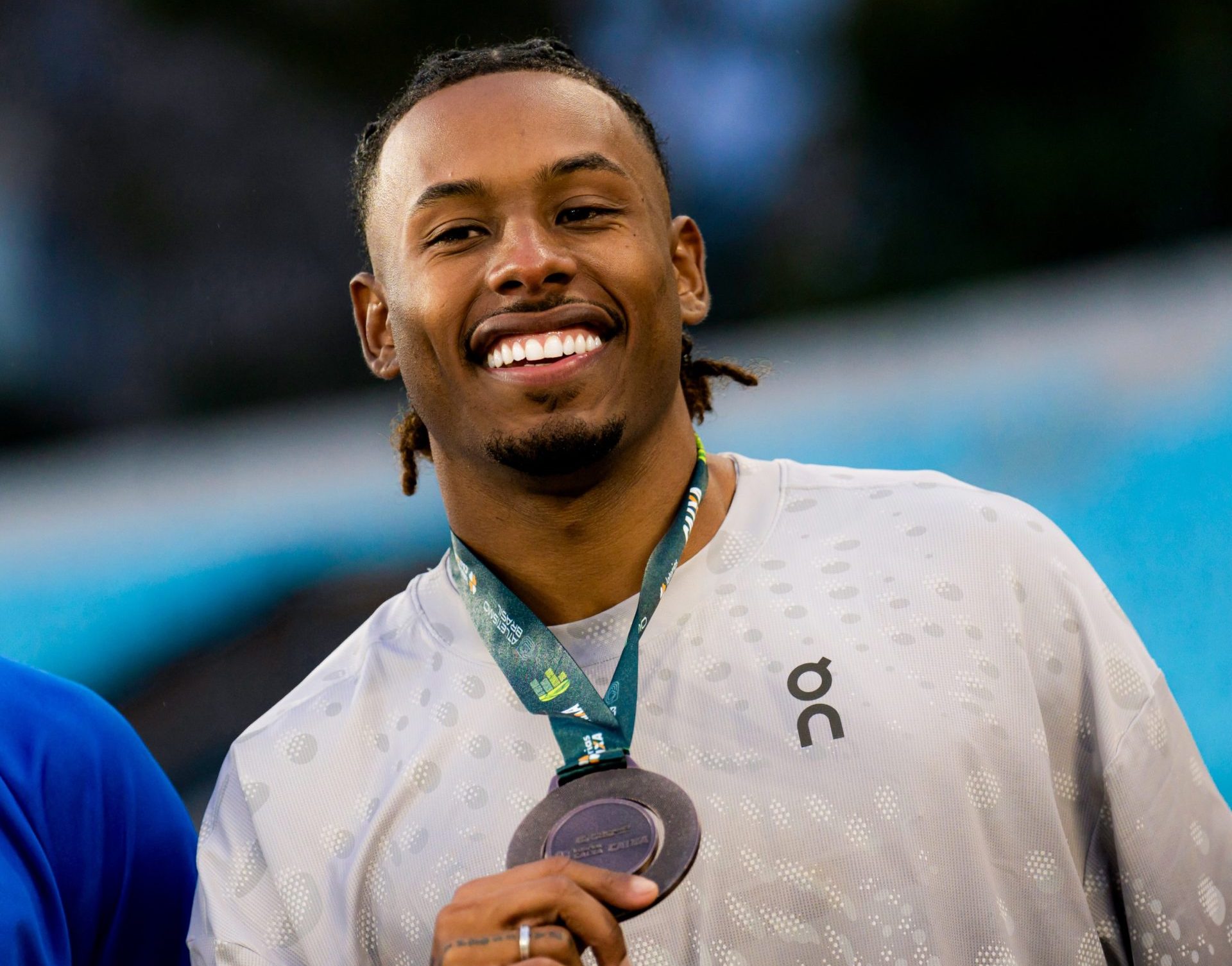 Paulo André celebra volta às pistas com bronze após lesão Paulo André celebra volta às pistas com bronze após lesão