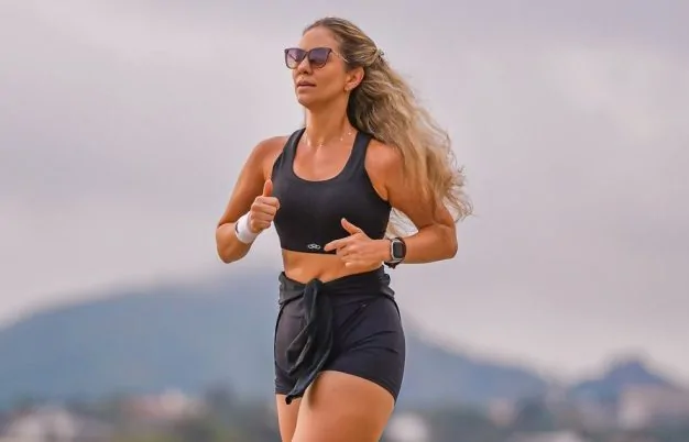 Mais que uma prova: Maratona de Vitória reúne histórias de superação e transformação Mais que uma prova: Maratona de Vitória reúne histórias de superação e transformação