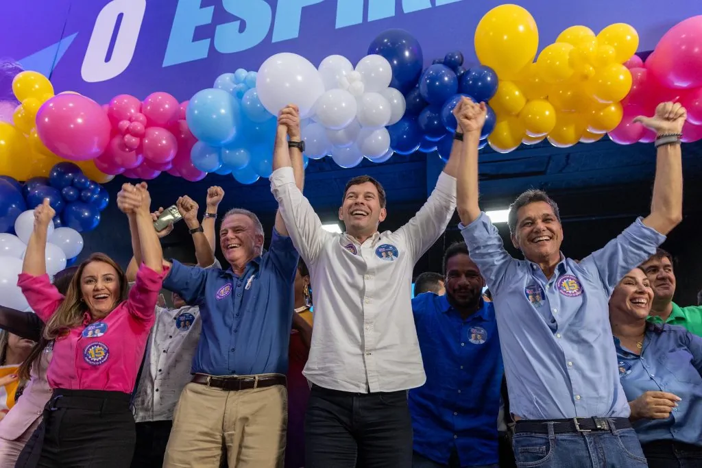 Giro: o (a) "federal de Arnaldinho" e trilha de rompimentos do prefeito de Vila Velha