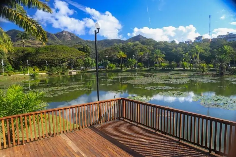 Turismo na Serra: a cidade com histórias, trilhas e mar... muito além dos números