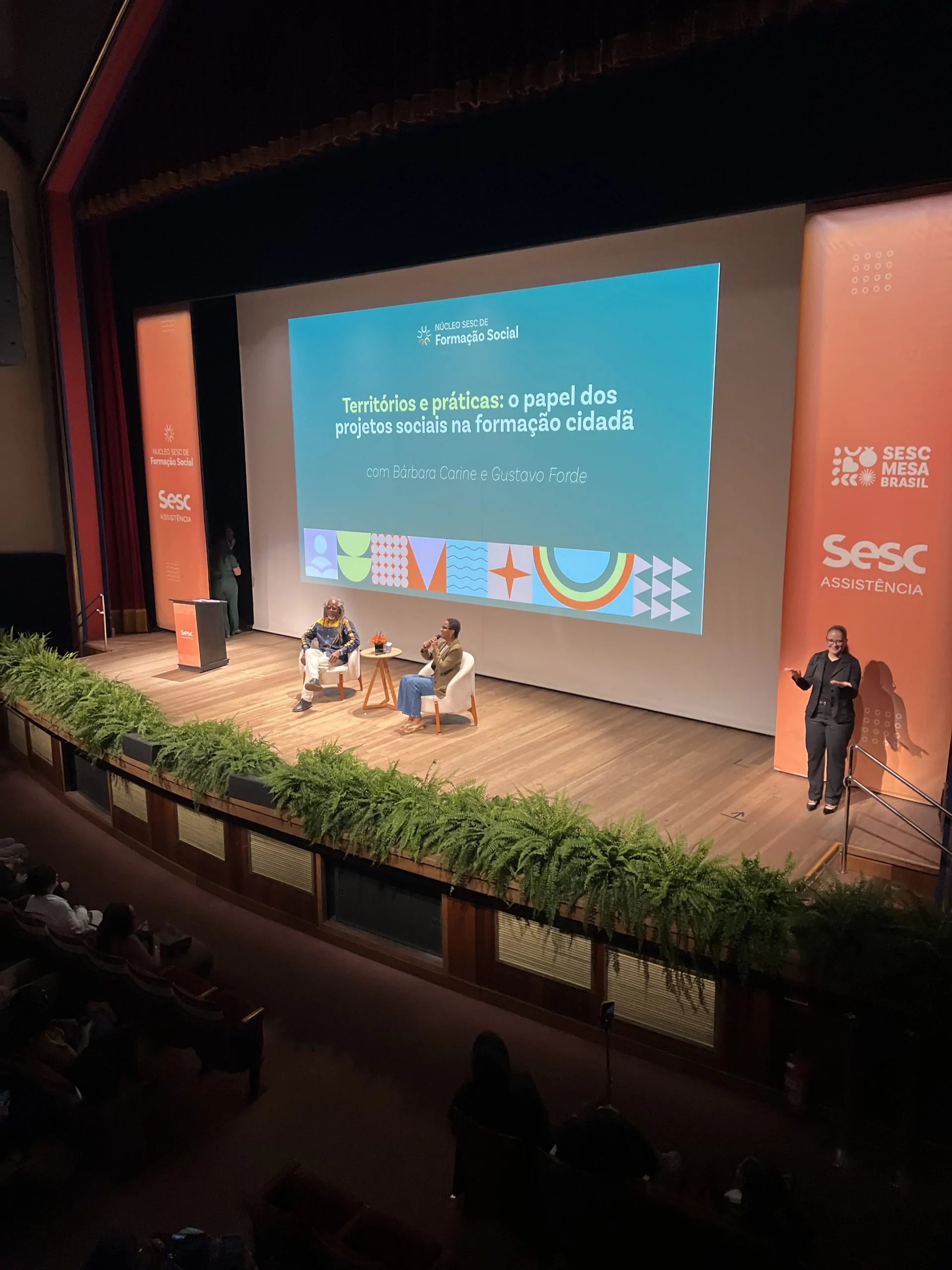 Com palestras de Bárbara Carine e Gustavo Forde, Sesc-ES lança Núcleo de Formação Social dedicado à formação continuada de projetos sociais Com palestras de Bárbara Carine e Gustavo Forde, Sesc-ES lança Núcleo de Formação Social dedicado à formação continuada de projetos sociais