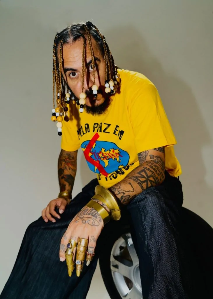 Marcelo D2 confirma show do novo álbum, "Manual Prático do Novo Samba Tradicional" em VV Marcelo D2 confirma show do novo álbum, "Manual Prático do Novo Samba Tradicional" em VV