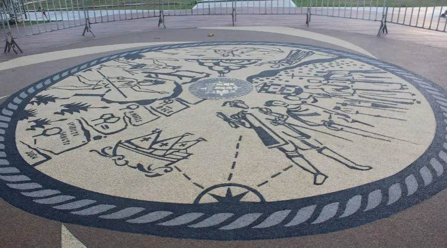 Vila Velha: aos pés do Convento da Penha, cultura, arte, história e gastronomia Vila Velha: aos pés do Convento da Penha, cultura, arte, história e gastronomia