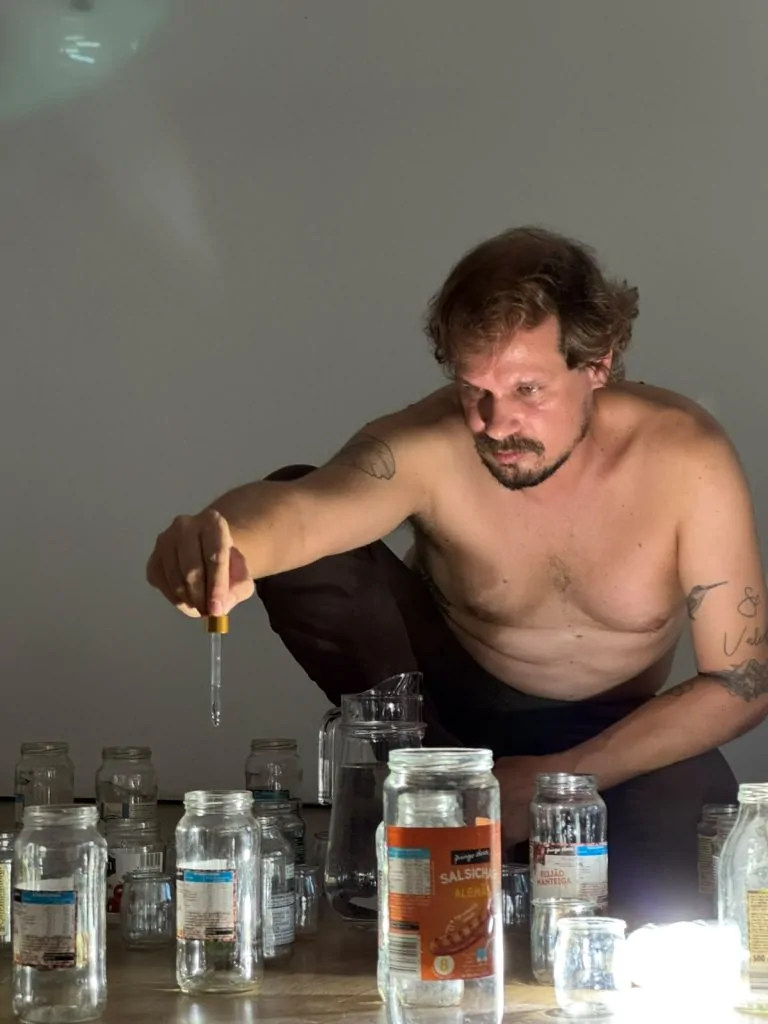 Performance: o corpo como obra de arte