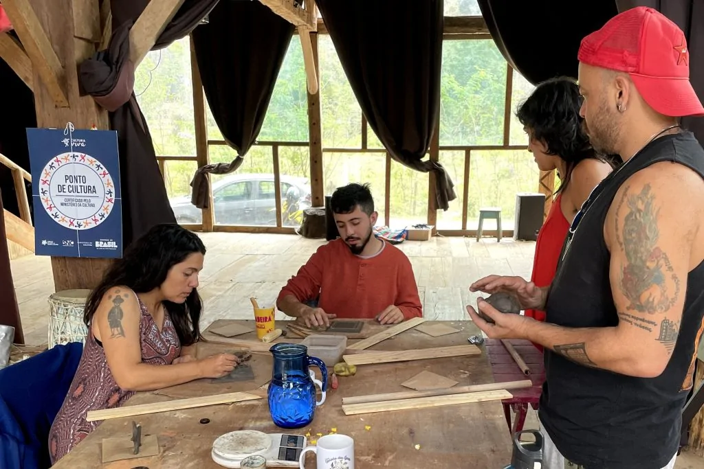 Armazém Multiverso, em Divino de São Lourenço, abre Sala de Memórias