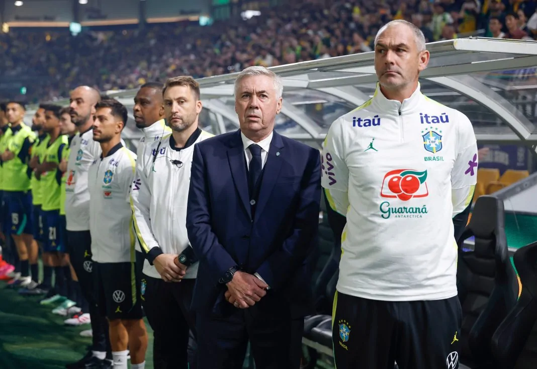 carlo-ancelotti-e-comissao-tecnica Carlo Ancelotti e comissão técnica da Seleção Brasileira