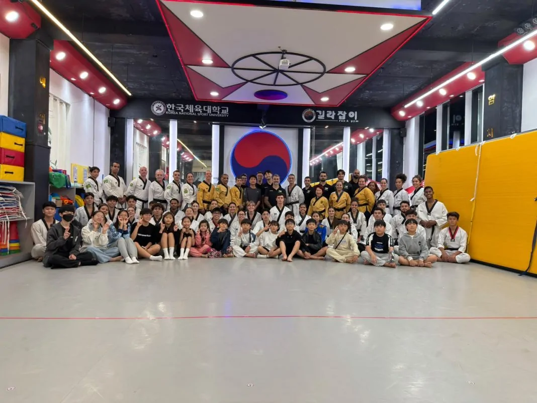 Delegação Brasileira de Taekwondo - crédito Divulgação