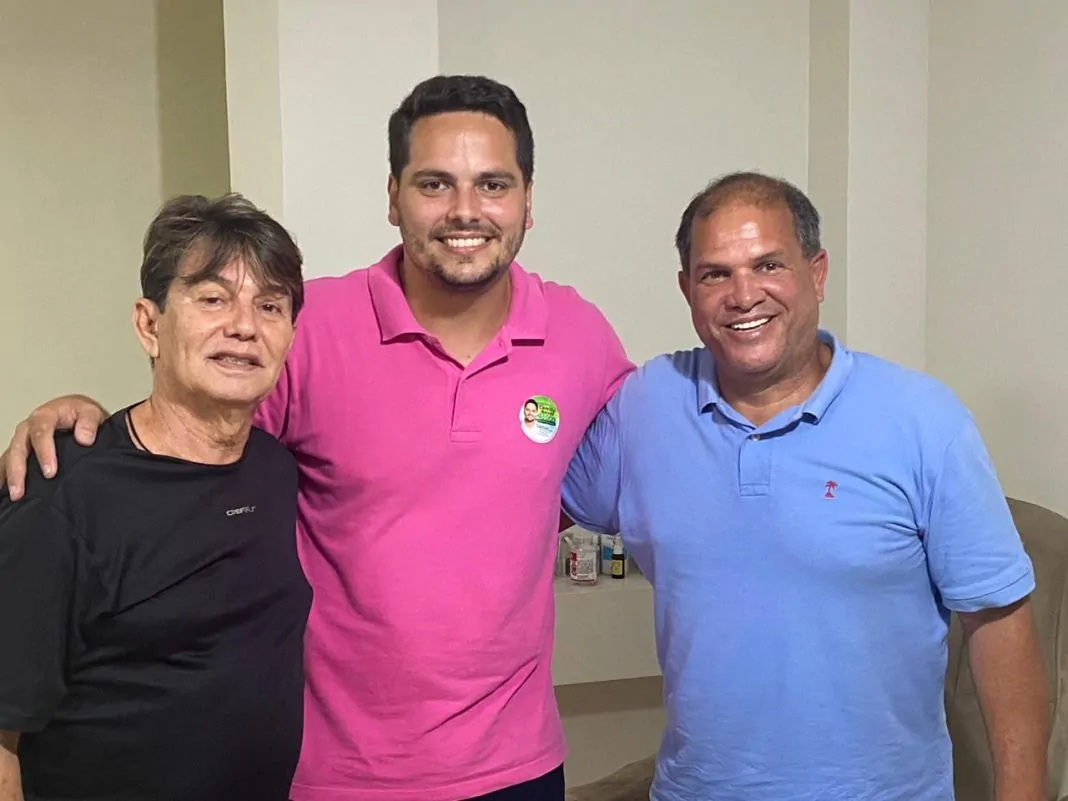 Luiz Carlos dos Santos (Lula D’Vitória), Vereador Camillo Neves e Geovani Silva (in memoriam)