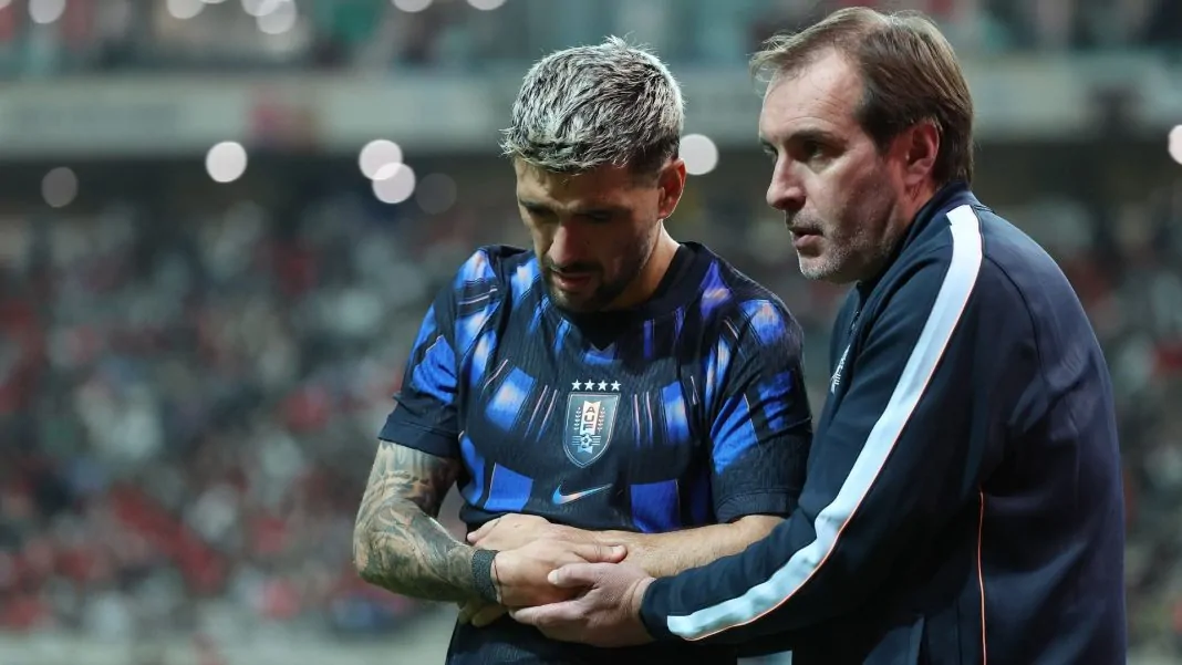 Arrascaeta deixa jogo do Uruguai com lesão no punho