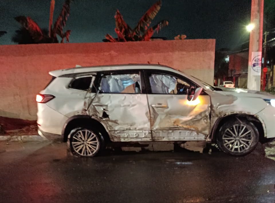 Dono de pizzaria morre após ser atingido por carro em fuga em Vila Velha