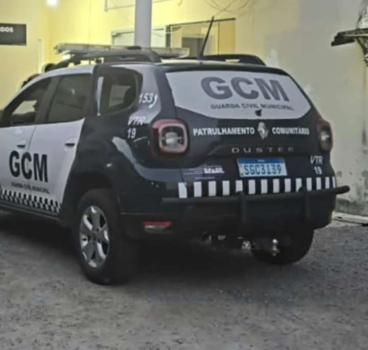 Adolescente com mandado é apreendido no Centro de Linhares