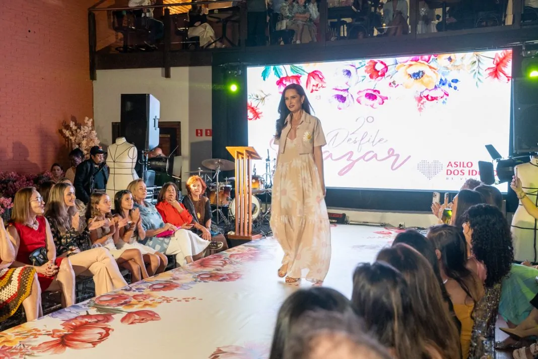 desfile beneficente 2