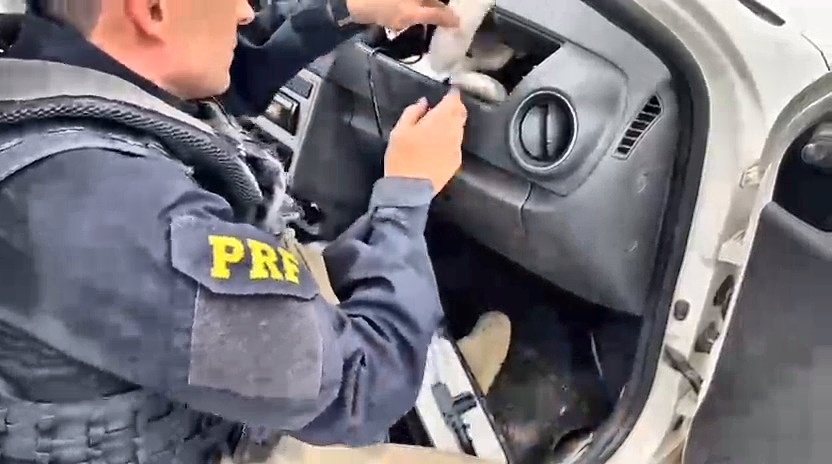 “Haxixe gourmet”: Droga de alto valor é apreendida em fundo falso de carro - QTU Questões do Universo