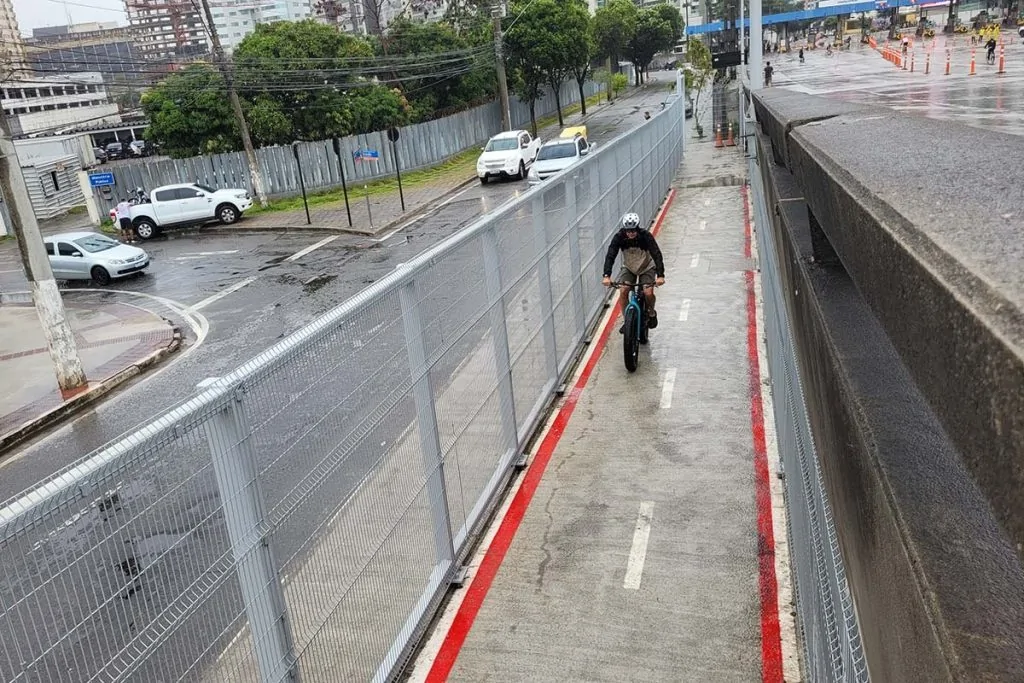 No aniversário de Vitória, Marcelo Santos destaca avanços e investimentos na capital