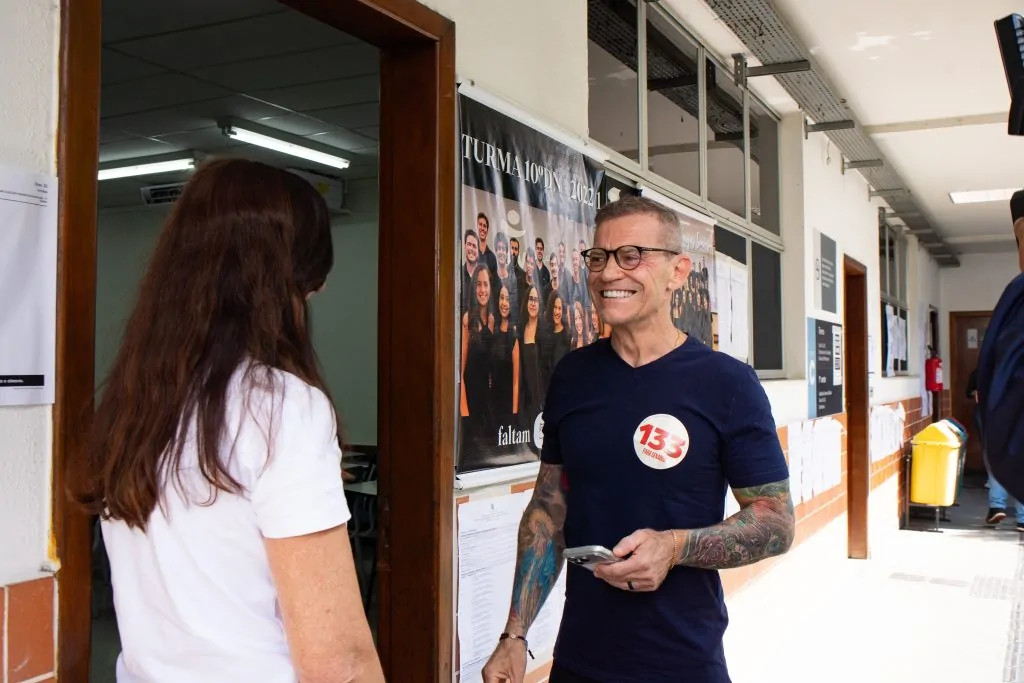 Após derrota, Contarato pede interesse público acima das ideologias: "a democracia deve ser respeitada" Após derrota, Contarato pede interesse público acima das ideologias: "a democracia deve ser respeitada"