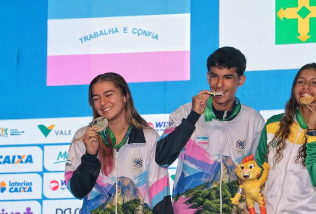Medalhistas do triatlo - Crédito Jonathas BourguignonSesport